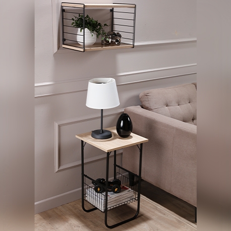 Mesa auxiliar armable con 1 canasta y entrepaño de madera - Imagen 4