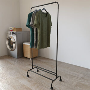 Rack de ropa con ruedas en acero pintado 74x38x160 cm
